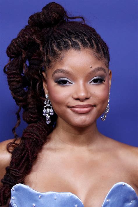 halle bailey natural hair.